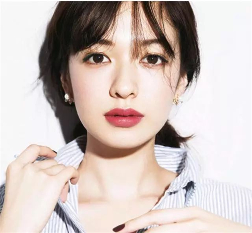 如何学习化日系妆容