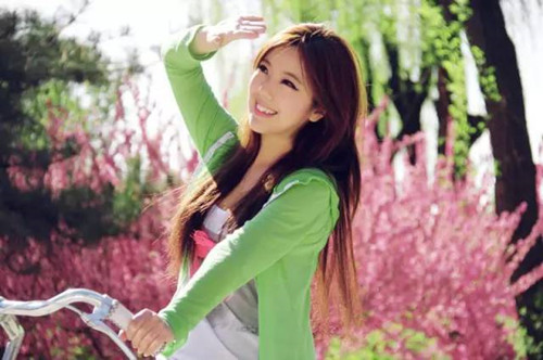 生活照拍照姿势大全-图片2