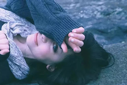 生活照拍照姿势大全-图片8