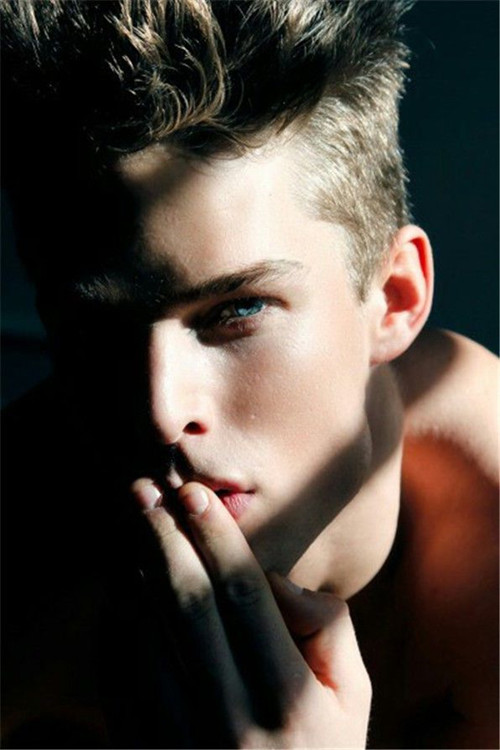 男生拍照姿势的摆法-图片13