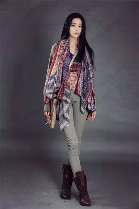 拍照显高显瘦的姿势-图片1