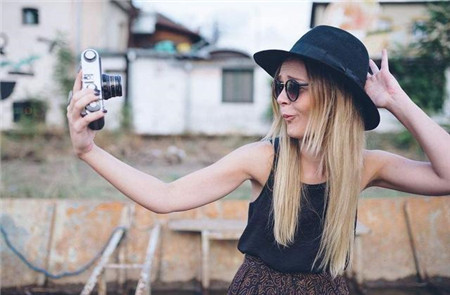 好看的拍照姿势-图片5