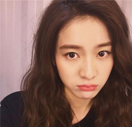 好看的拍照姿势-图片6