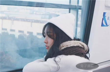 旅游拍照姿势大全-图片3