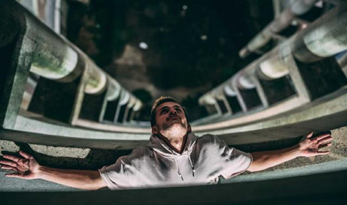 对称式构图的拍摄技巧