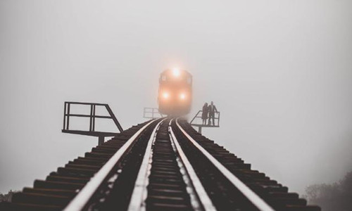 对称式构图的拍摄技巧