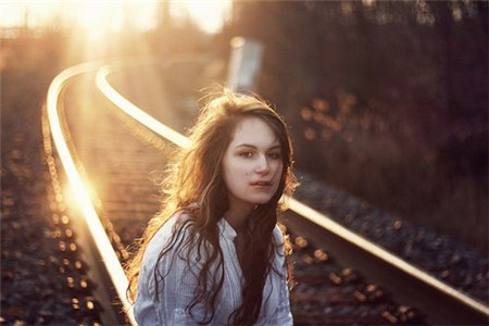 逆光人像-图片1