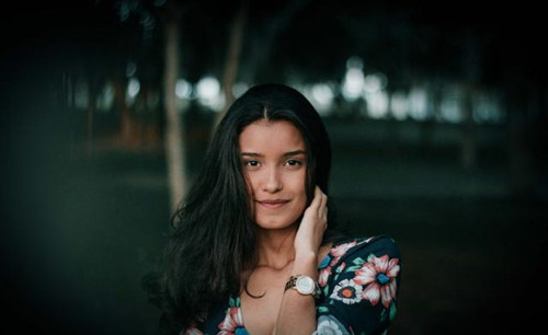 什么是框架式构图-图片4