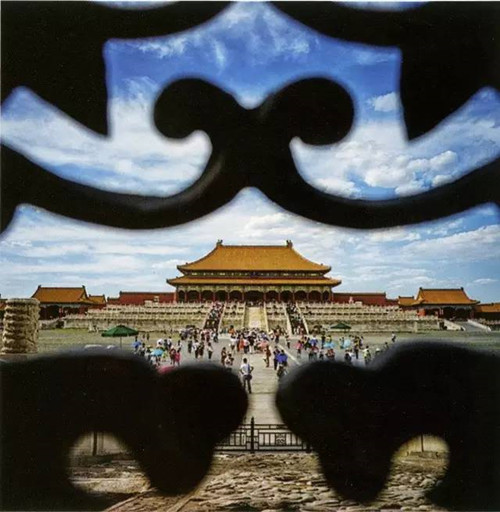 框架式构图技巧-图片2