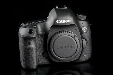 5d mark iii外观展示-图片1