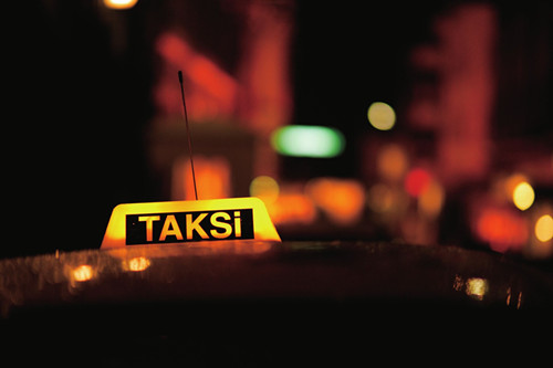 出门旅行镜头选择70-200mm还是85mm-图片2