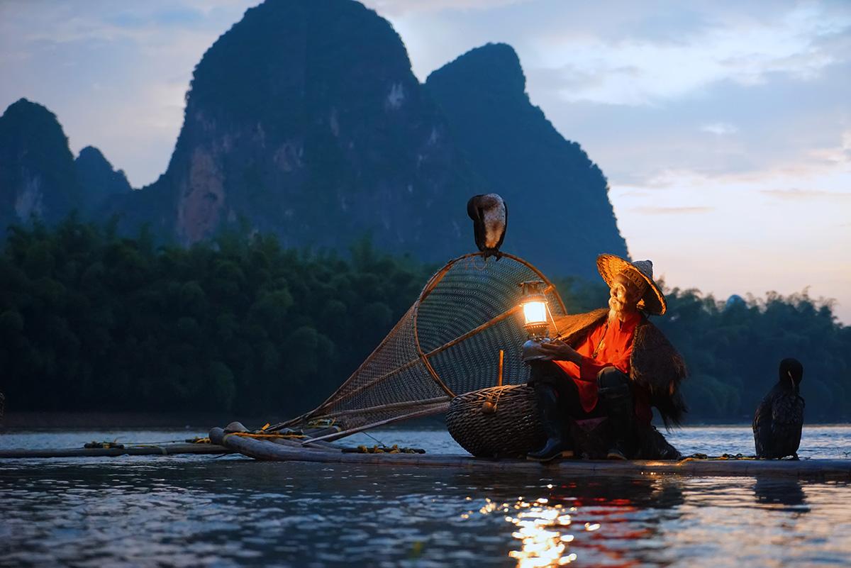 人文摄影作品漓江渔火