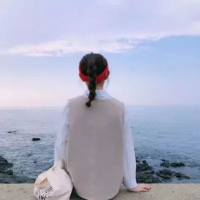 qq女生背影头像