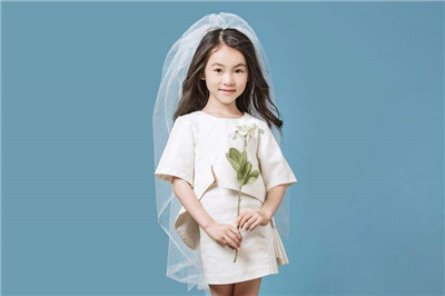 摄影记录儿童瞬间