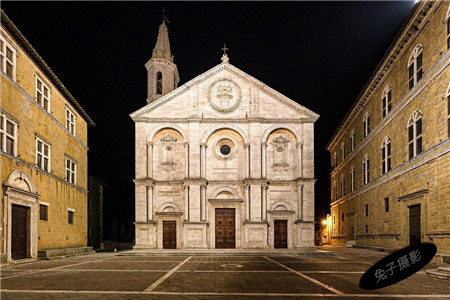 定焦镜头和变焦镜头的差别