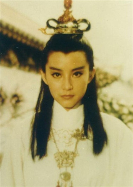 林青霞年轻时的照片-图片4