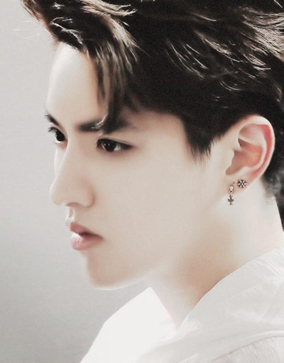 吴亦凡图片最帅照片大全