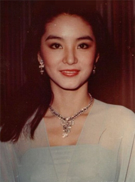 林青霞年轻时的照片-图片2