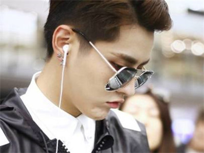 吴亦凡图片最帅照片大全