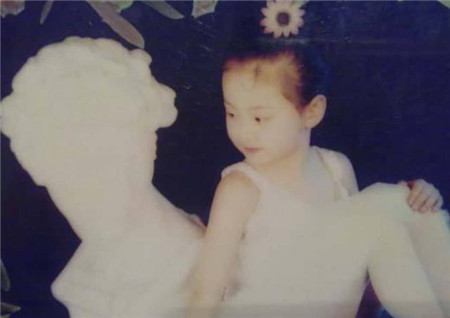 郑爽小时候的照片大全-图片1