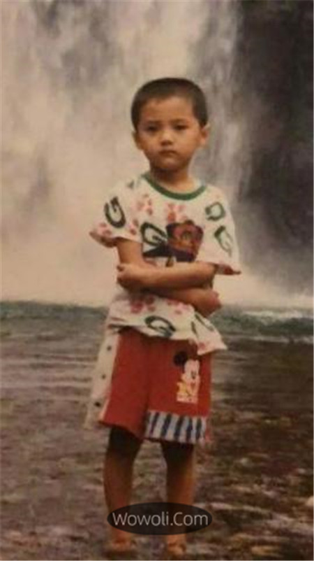 鹿晗小时候的照片大全-图片1