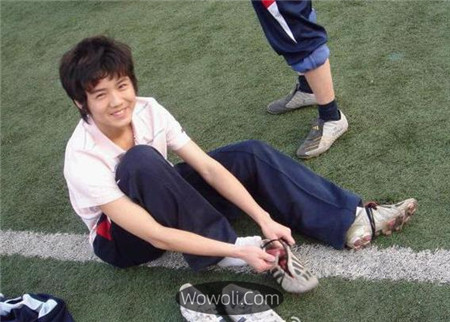 鹿晗小时候的照片大全