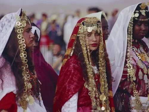 摩洛哥新娘照片婚纱图片